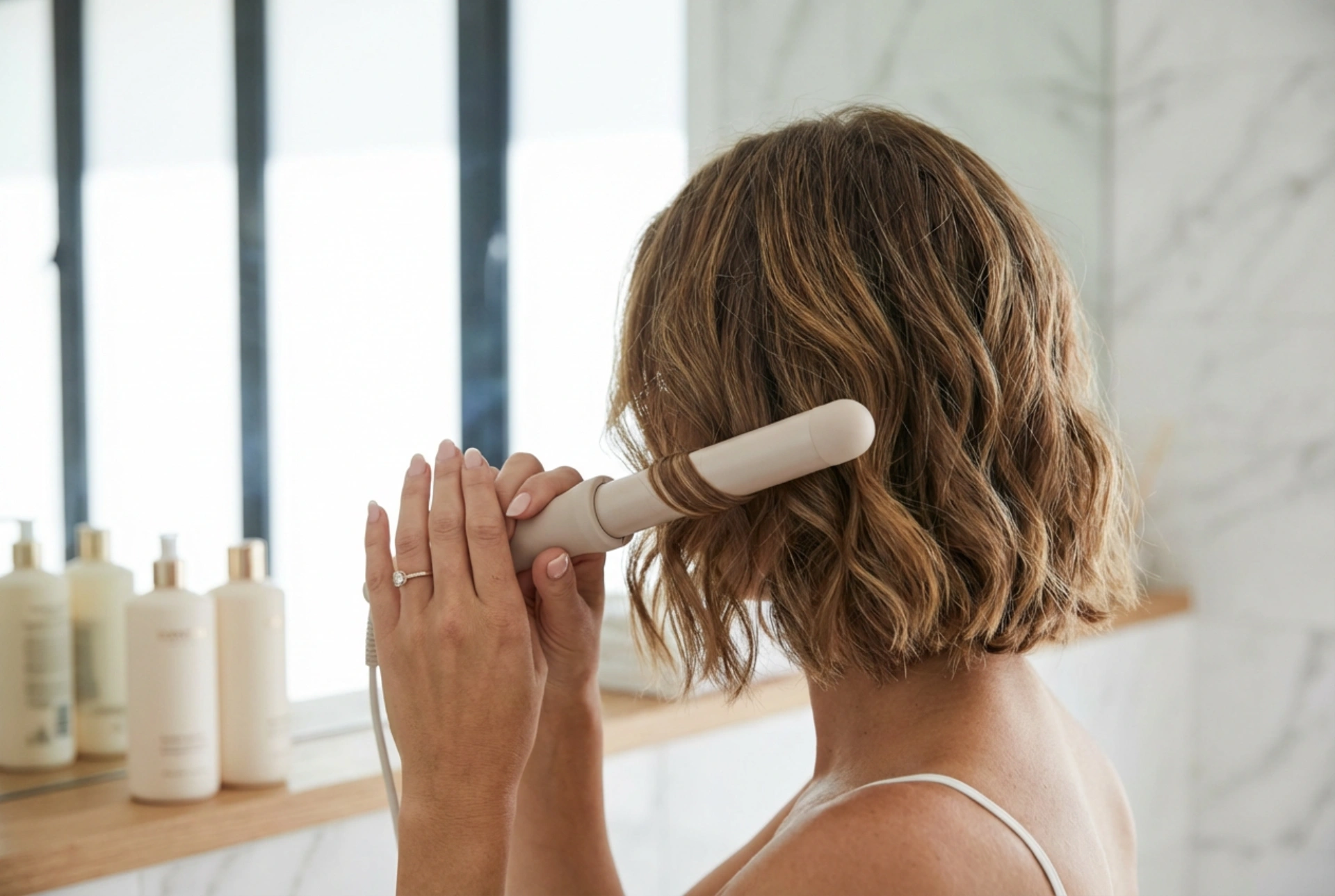 Nonchalante Golven voor Kort Haar: Stap-voor-stap Gids voor Tools en Fixatie