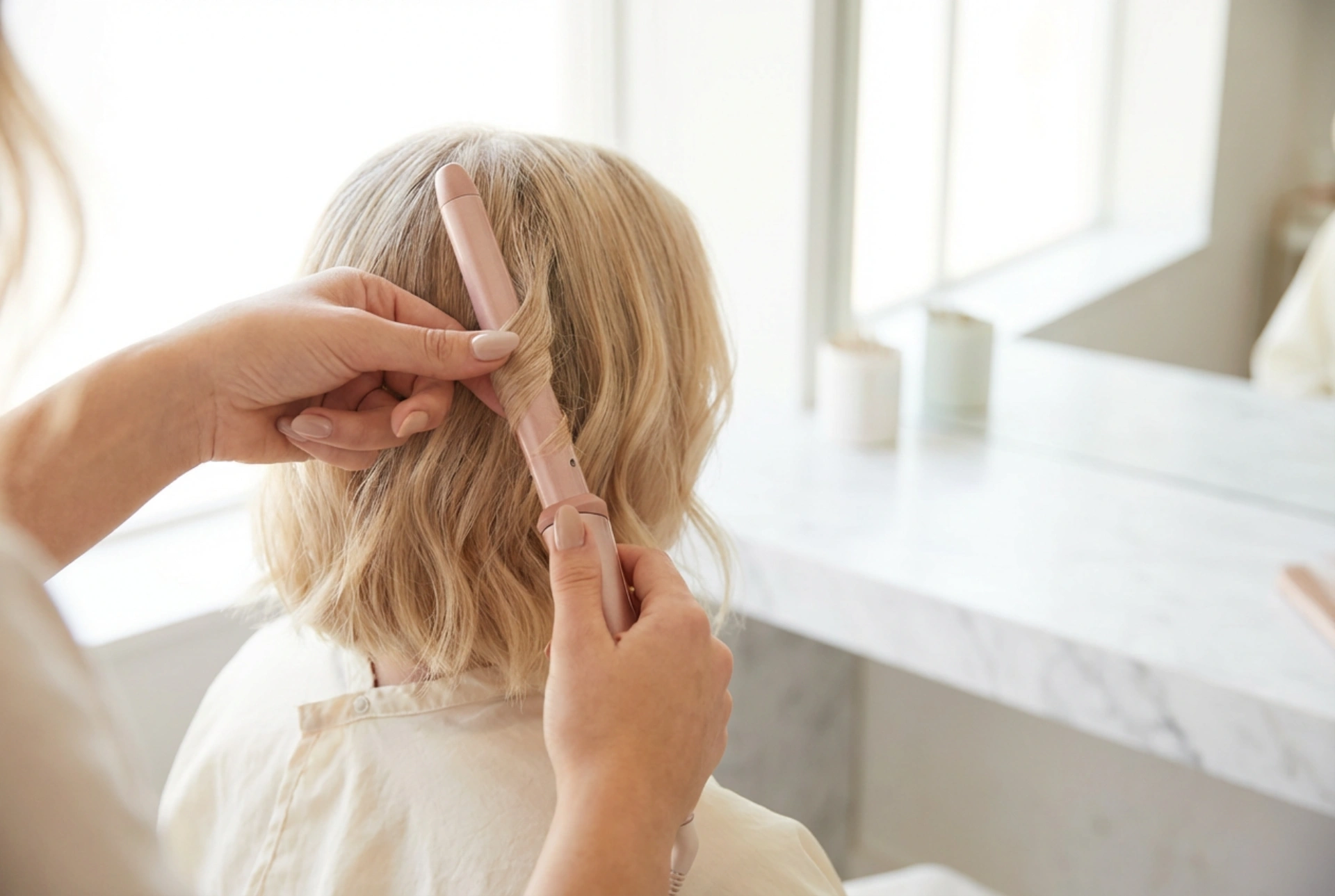 Krultangen voor kort haar: diameters, tips en het fixeren van de krul