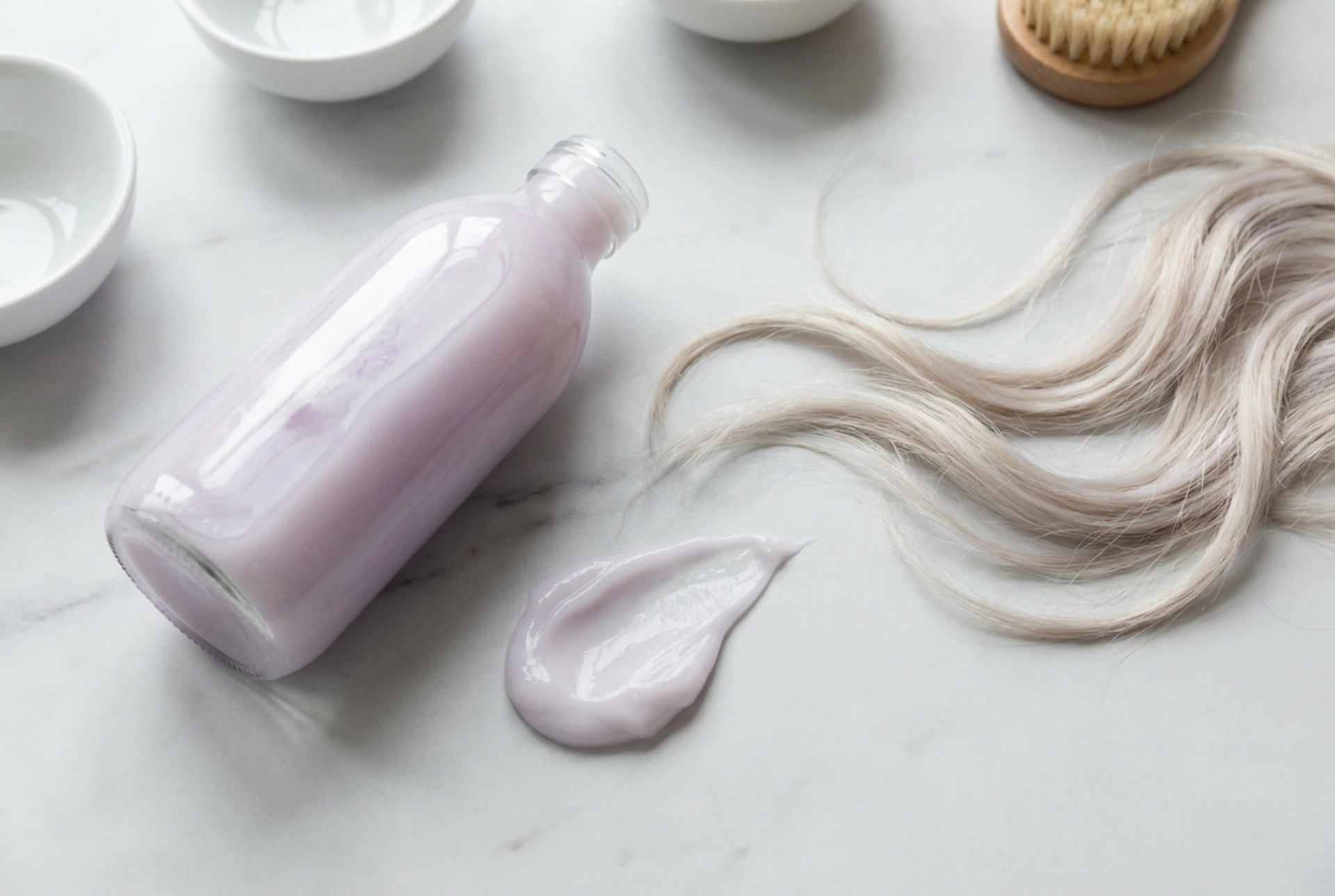 Hoe kies je de juiste conditioner voor blond haar om vergeling te voorkomen