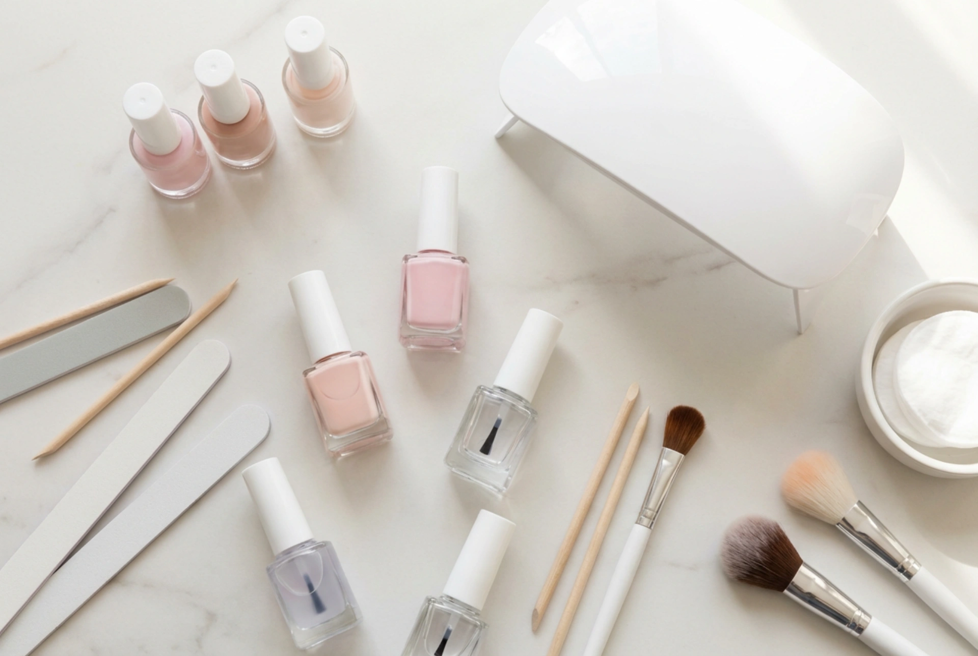 Gel nagelset voor beginners: wat heb je nodig en hoe begin je?