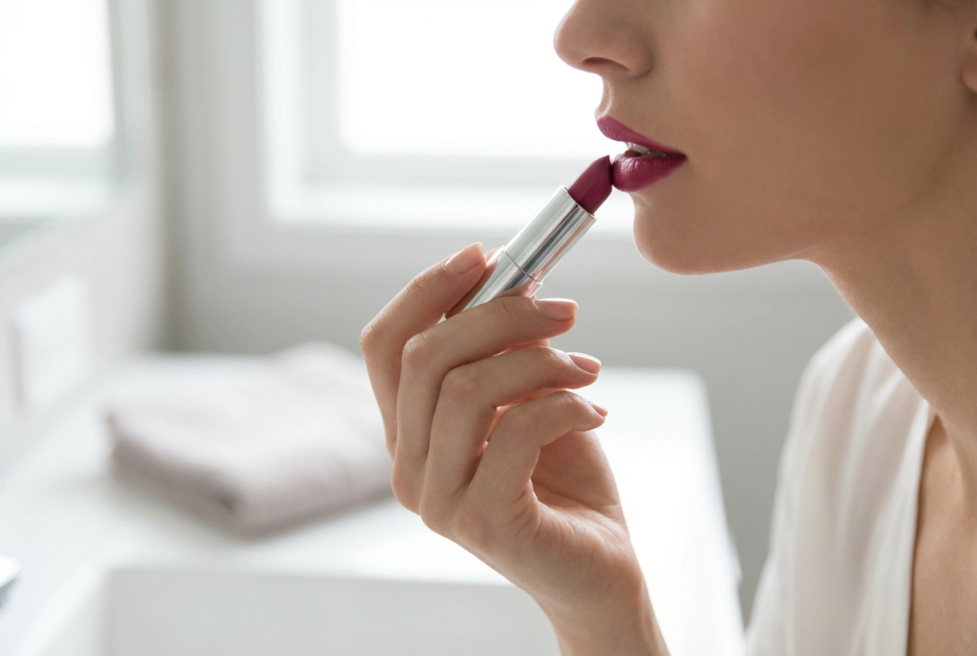 Lippen opmaken zonder geheimen: voorbereiding, contouren, invullen en fixeren