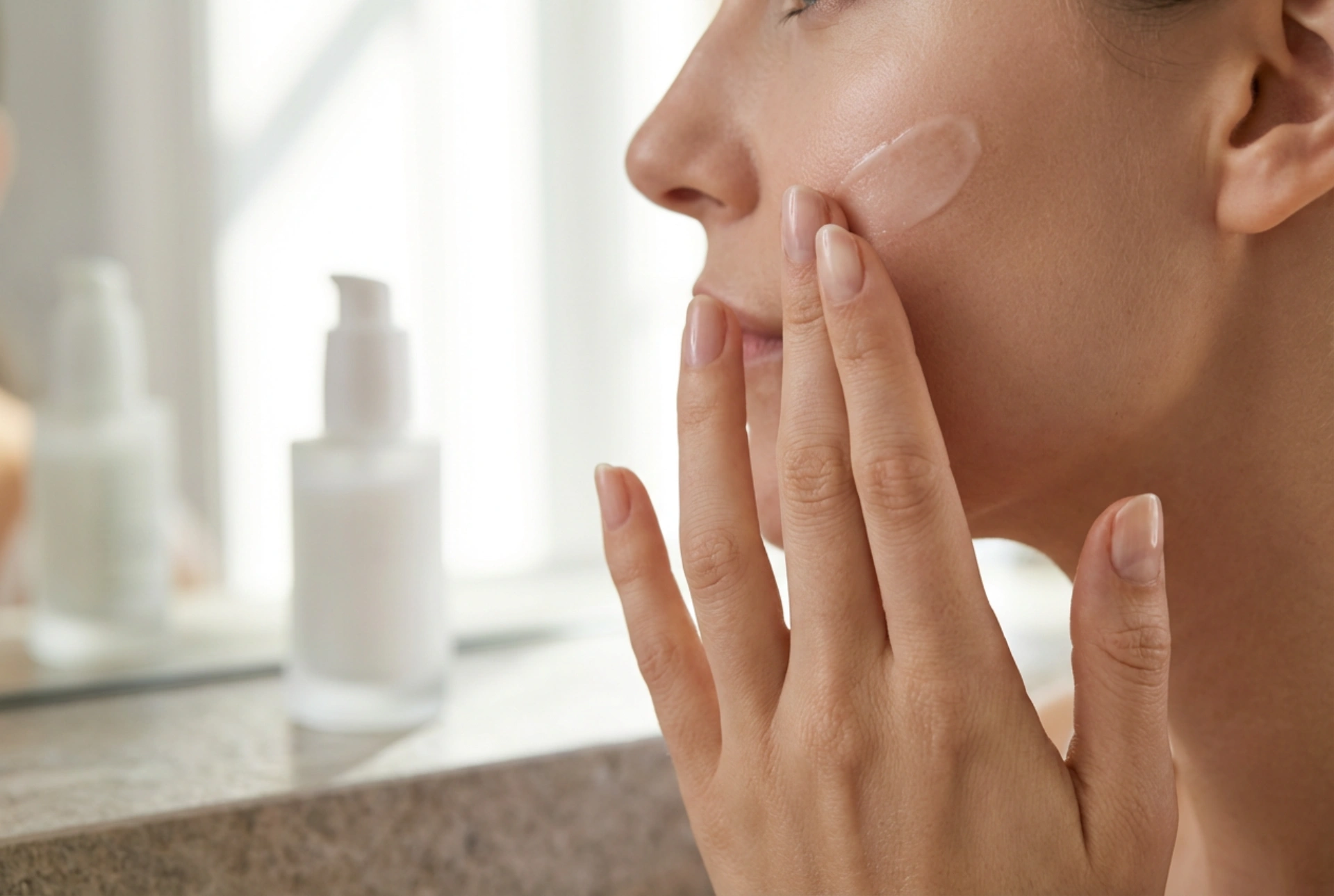 Matterende Primer: De Kunst van het Aanbrengen voor een Langdurige Look