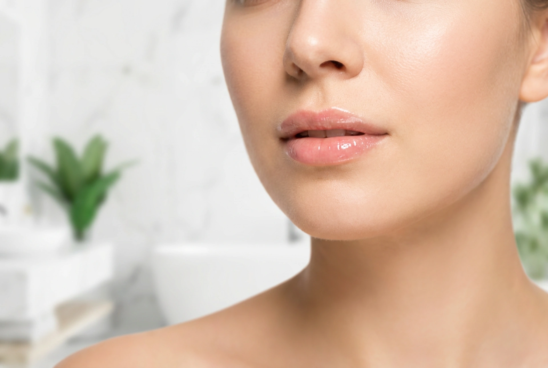 Lippengloss met hyaluronzuur: vollere lippen en verzorging in één